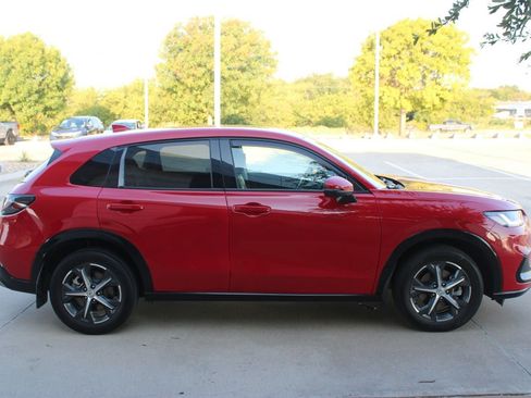Used 2025 Honda HR-V EX-L image 7