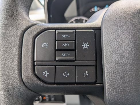 Used 2024 Ford F550 4x4 Regular Cab Super Duty image 22