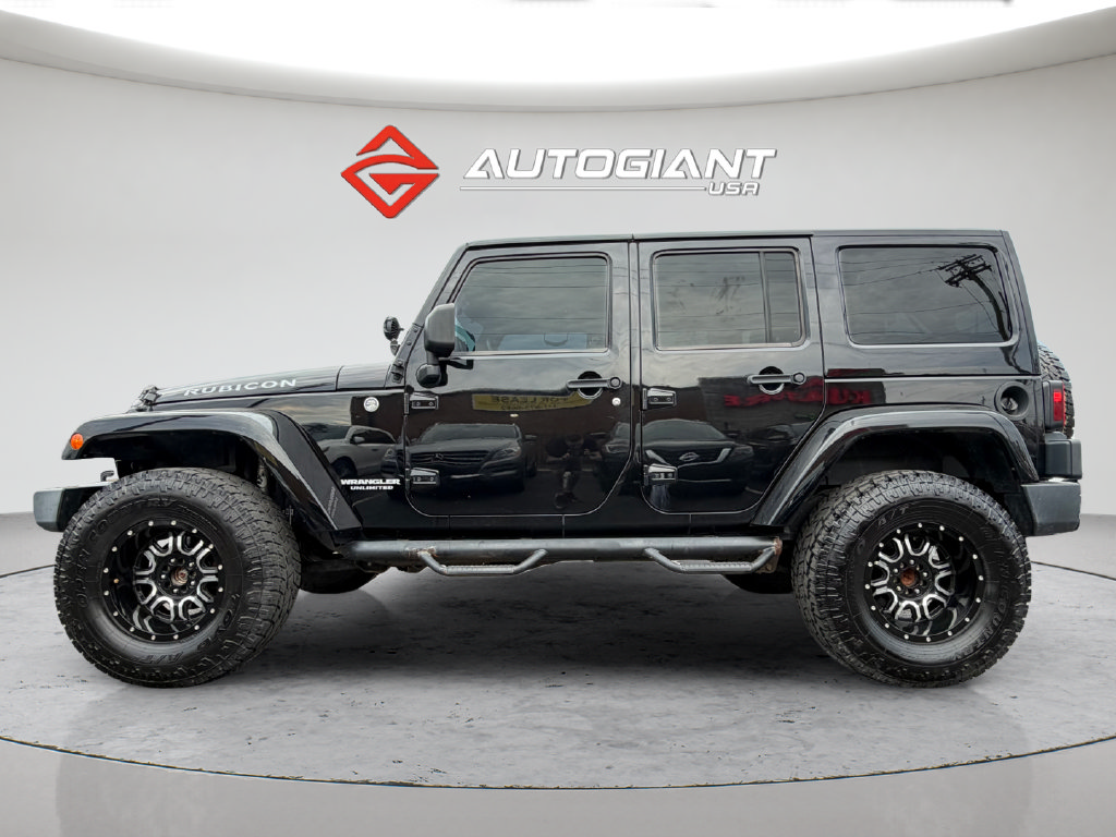 Used 2012 Jeep Wrangler Unlimited Rubicon w/ Dual Top Group AWD/4WD image 5