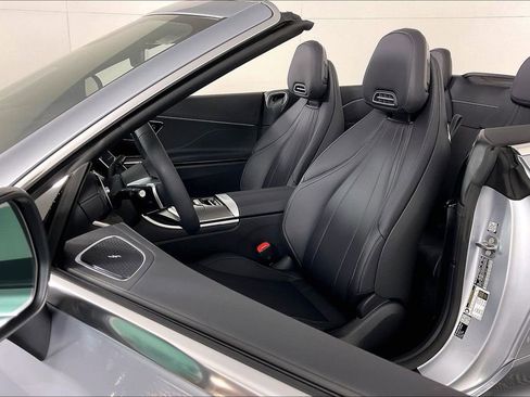 New 2026 Mercedes-Benz CLE 300 4MATIC Cabriolet image 9