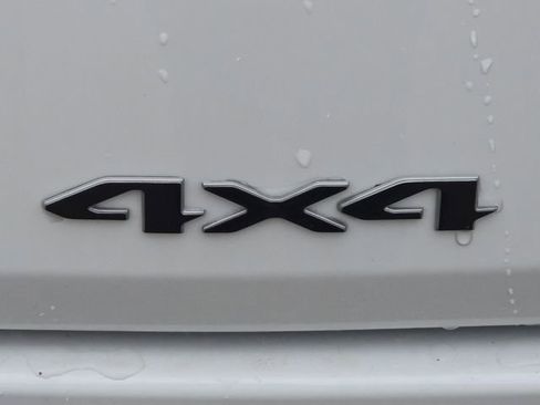 New 2026 Jeep Grand Wagoneer L Limited AWD/4WD image 31