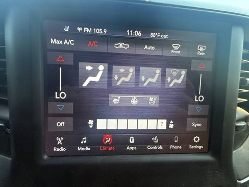 Used 2021 RAM 2500 Laramie AWD/4WD image 30