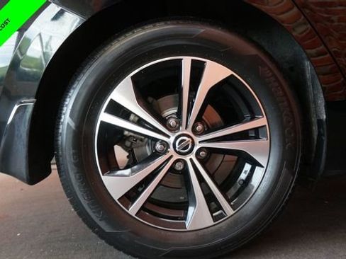 Certified 2022 Nissan Sentra SV FWD image 73