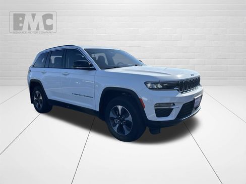 Used 2022 Jeep Grand Cherokee Limited 4xe AWD/4WD image 2