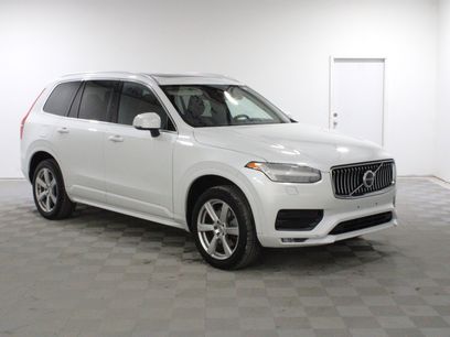 Used 2020 Volvo XC90 T6 Momentum