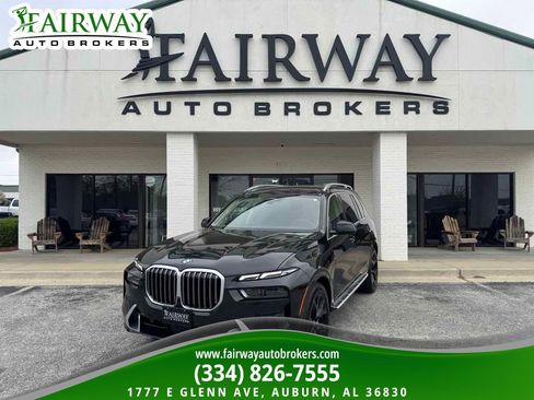Used 2025 BMW X7 xDrive40i image 1