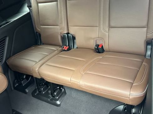 Certified 2024 Chevrolet Tahoe High Country AWD/4WD image 37