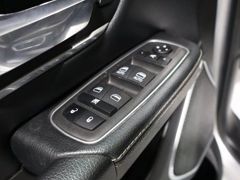 Certified 2023 RAM 1500 Laramie image 17