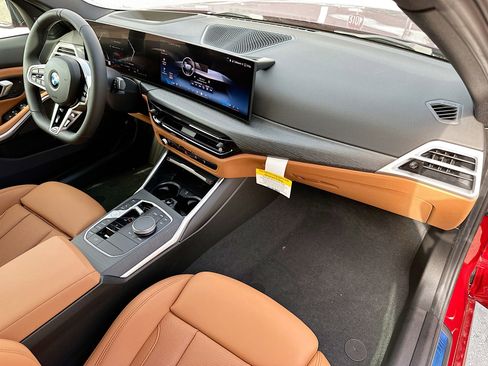 New 2025 BMW 330i Sedan w/ M Sport Package image 26