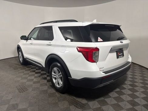 Used 2024 Ford Explorer XLT w/ Equipment Group 202A AWD/4WD image 6