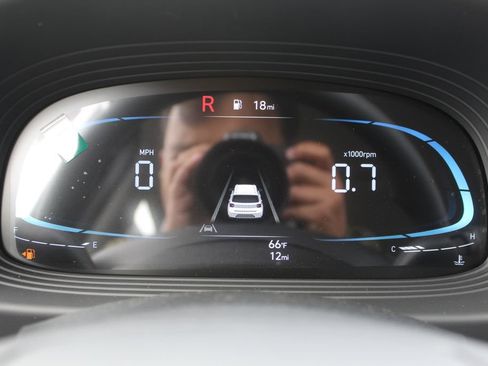 New 2026 Hyundai Venue SE FWD image 28
