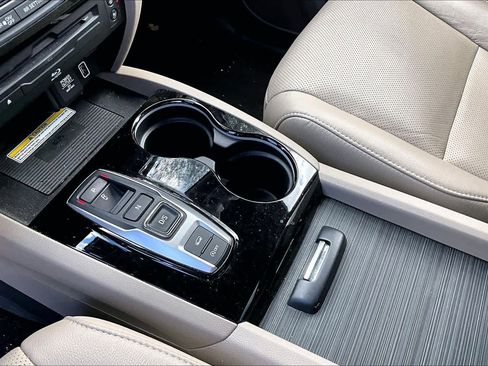 Used 2021 Honda Pilot Elite image 16