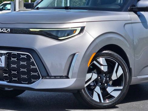 Used 2025 Kia Soul GT-Line w/ GT-Line Technology Package FWD image 2