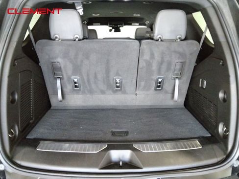 Used 2023 Chevrolet Tahoe Z71 image 9