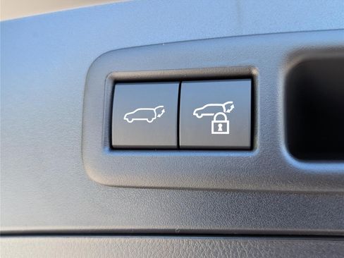 New 2026 Lexus UX 300h AWD image 10