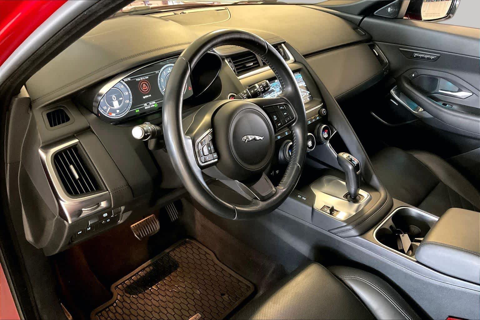 Used 2020 Jaguar E-PACE SE AWD/4WD image 16