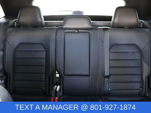 Used 2020 Volkswagen Atlas Cross Sport SEL Premium R-Line image 21