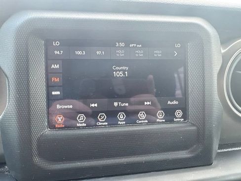 Used 2022 Jeep Wrangler Unlimited Sport AWD/4WD image 11