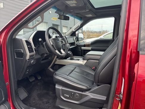 Used 2018 Ford F150 Lariat image 12