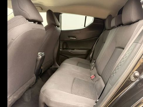 Used 2021 Toyota C-HR LE image 13