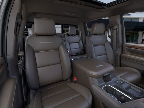 New 2026 GMC Sierra 2500 Denali w/ Denali Reserve Package image 18