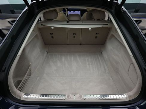 Used 2022 Mercedes-Benz EQS 580 4MATIC Sedan image 17