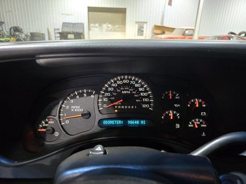 Used 2007 Chevrolet Silverado 2500 LT w/ Snow Plow Prep Package image 38