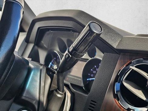 Used 2012 Ford F350 Lariat w/ Lariat Ultimate Pkg image 27