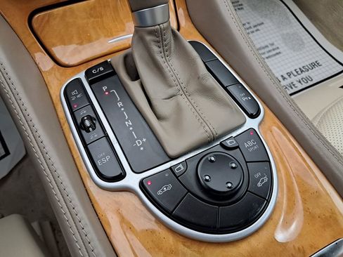 Used 2007 Mercedes-Benz SL 600 image 31