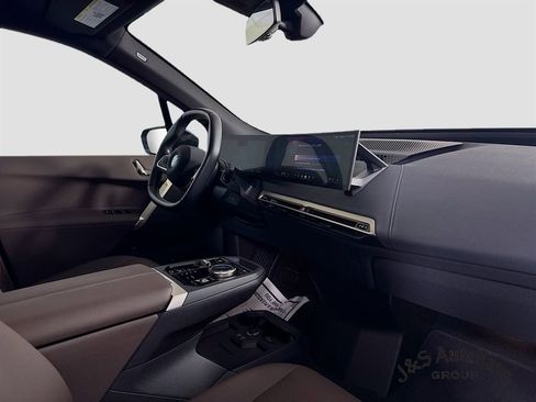 Used 2024 BMW iX xDrive50 w/ Sport Package image 36