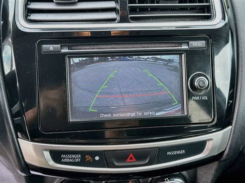 Used 2015 Mitsubishi Outlander Sport SE AWD/4WD image 14