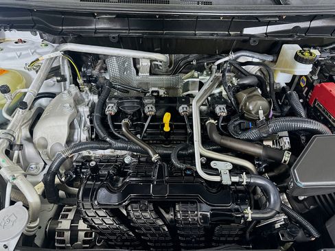 Used 2024 Mitsubishi Outlander SE image 35