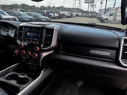 Used 2021 RAM 1500 Big Horn AWD/4WD image 14