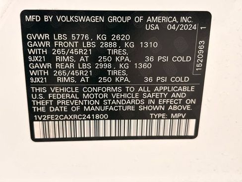 Used 2024 Volkswagen Atlas Cross Sport SEL Premium R-Line AWD/4WD image 29