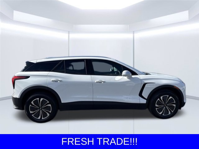 Used 2024 Chevrolet Blazer EV LT AWD/4WD image 8
