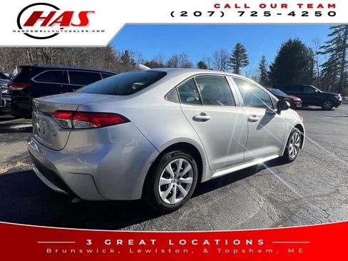 Used 2020 Toyota Corolla LE image 6