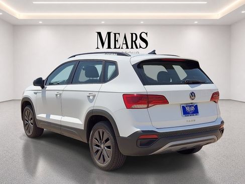 Used 2024 Volkswagen Taos S w/ MDO Package FWD image 3