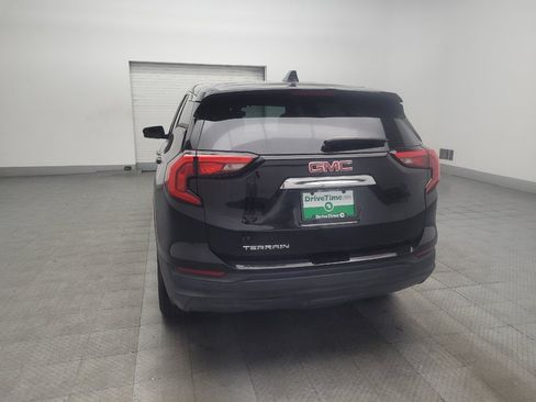 Used 2020 GMC Terrain SLE FWD image 6