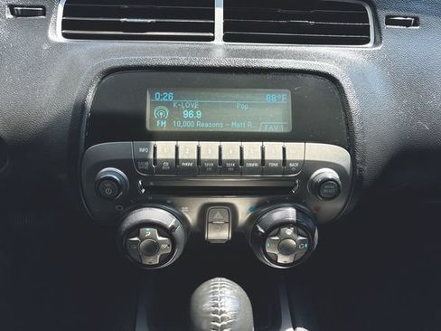 Used 2010 Chevrolet Camaro SS w/ RS Package RWD image 13
