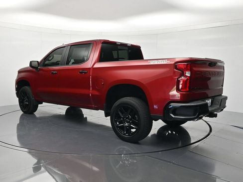 Used 2022 Chevrolet Silverado 1500 LT Trail Boss w/ LT Trail Boss Premium Package AWD/4WD image 7