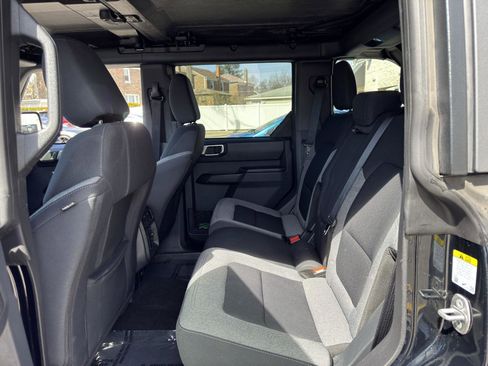 Used 2025 Ford Bronco Big Bend image 27