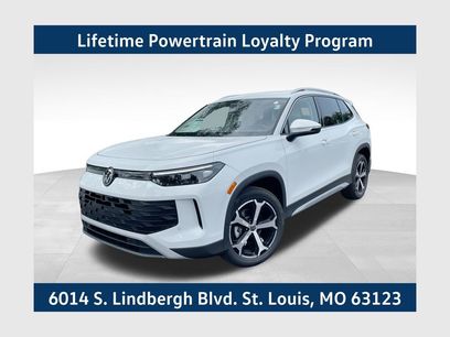 New 2025 Volkswagen Tiguan SE