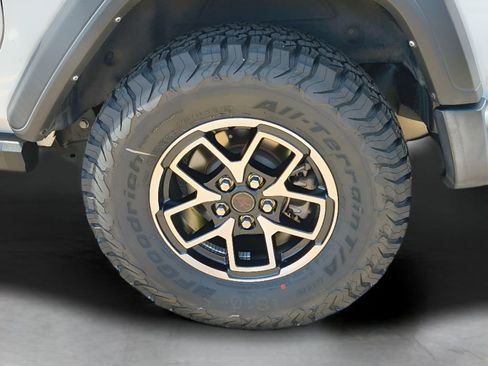 Used 2021 Jeep Wrangler Sport S image 28