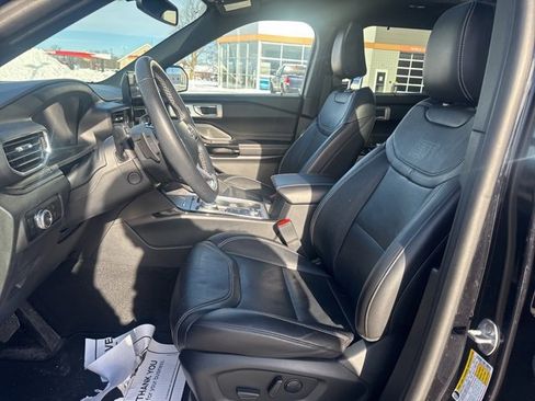 Used 2023 Ford Explorer ST w/ Equipment Group 401A image 9