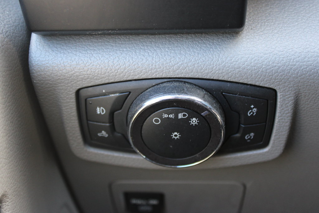 Used 2018 Ford F150 XL w/ Equipment Group 101A Mid AWD/4WD image 25