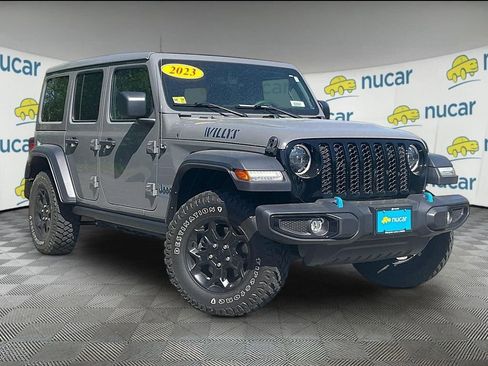 Used 2023 Jeep Wrangler Unlimited w/ Sun & Screen Package AWD/4WD image 1