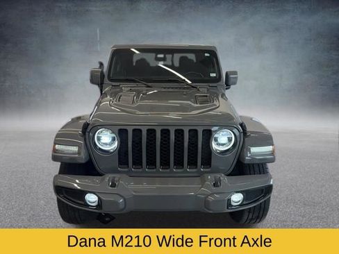 Used 2022 Jeep Gladiator Overland image 17