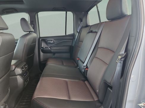Used 2024 Honda Ridgeline Black Edition image 14
