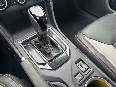 Used 2018 Subaru Crosstrek 2.0i Limited image 16