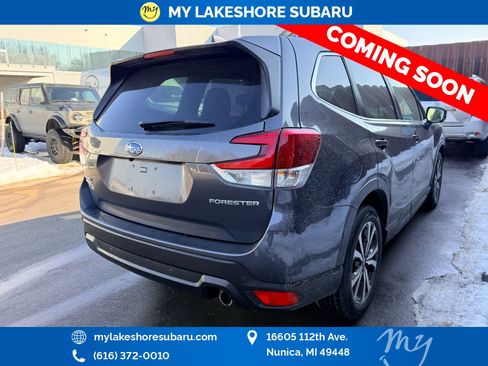 Used 2023 Subaru Forester Limited image 9